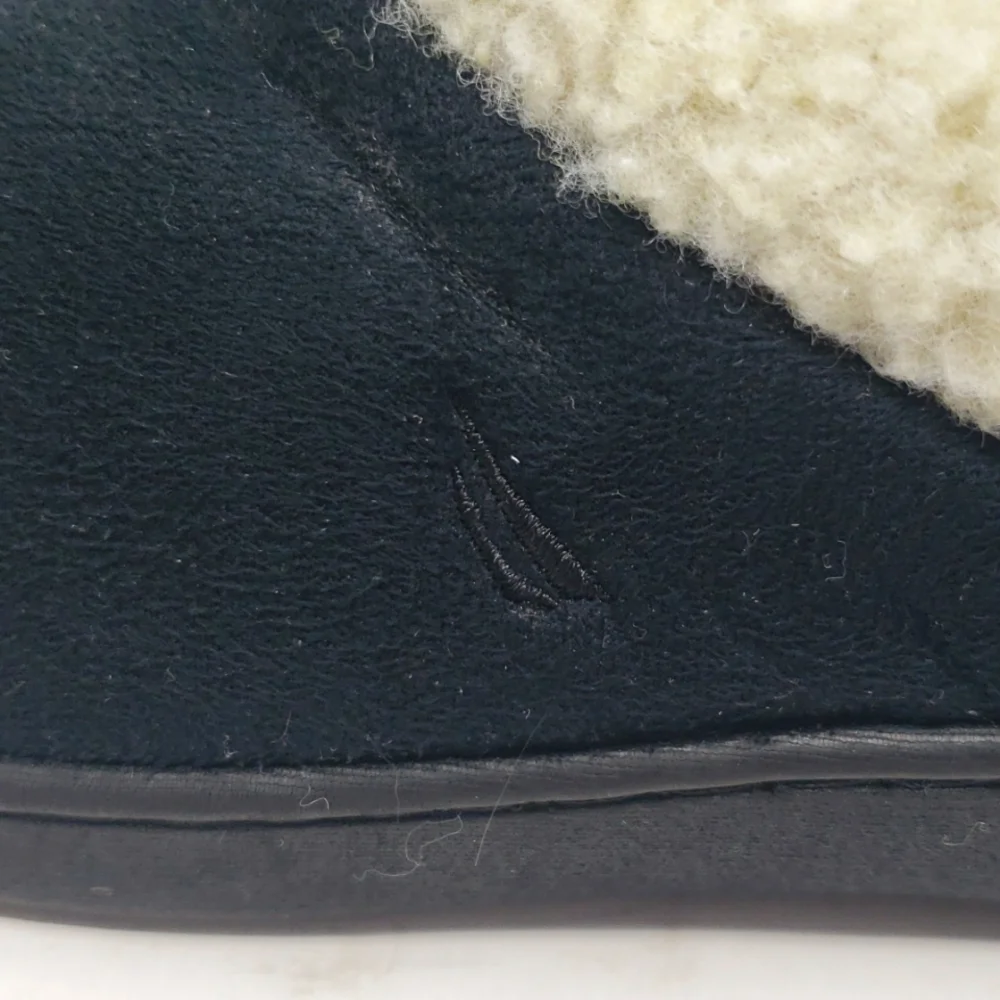 Nautica Black Slippers Lined Shoes Mens Size 6 Women 7.5 Rubber Soles Warm Comfy